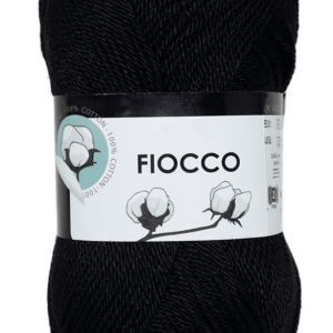 Pelote de coton Fiocco noir en vue rapprochée