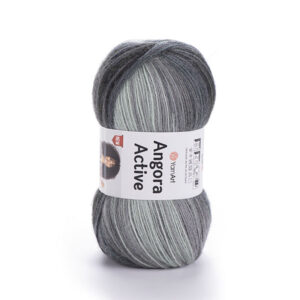 Vue centrée pelote Angora Active gris vert eau douce et nuancée
