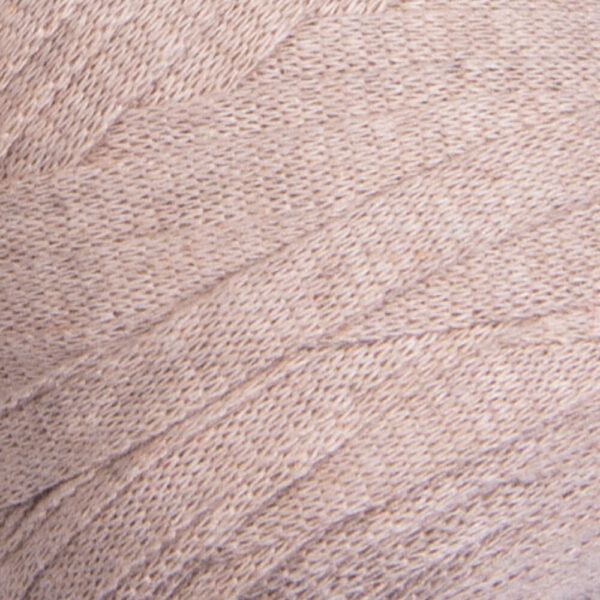 Texture douce du fil Ribbon écru très détaillée