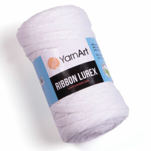 Pelote Ribbon Lurex blanc brillant au premier plan fil brillant