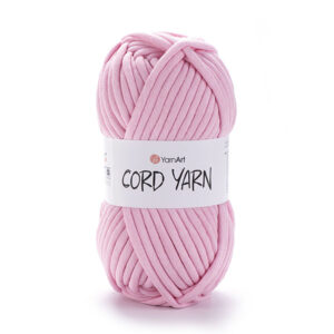 Grosse pelote Cord Yarn rose en premier plan net